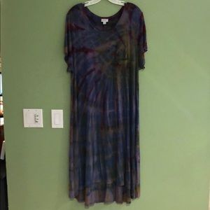 LulaRoe Carly 2XL tie dye